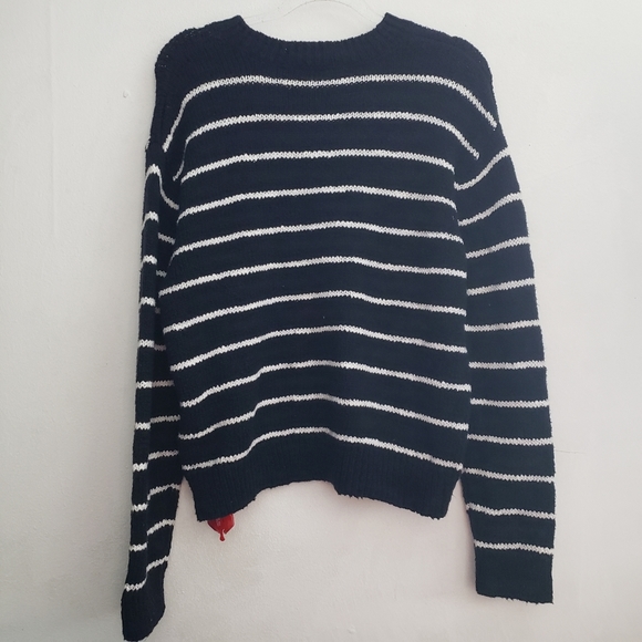 Vince Textured Stripe Sweater - Picture 3 of 10